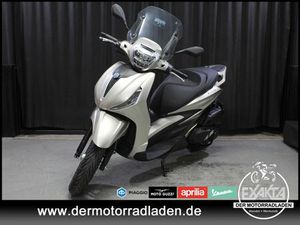 PIAGGIO BEVERLY 400 HPE E5 GRIGIO CLOUD / VORFÜHRER