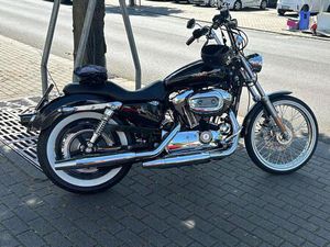 HARLEY DAVIDSON SPORTSTER XL 1200 CUSTOM