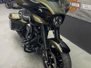 HARLEY DAVIDSON STREET GLIDE SPECIAL 114 M8 CVO STYLE FLHXS