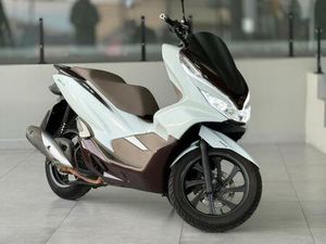 HONDA PCX 150 DLX