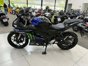 YAMAHA YZF R3 321 MONSTER