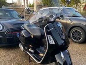 PIAGGIO VESPA 300 GTS