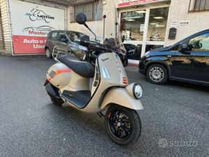 VESPA GTV 300 10/23 KM.8596 UNIPRO.