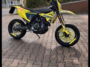 HUSQVARNA 701 SUPERMOTO 2024