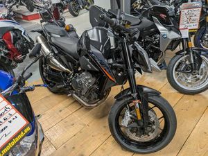 KTM 890 DUKE 2022 889 CM3 | MOTO ROADSTER | 10 000 KM | NOIR | 80136 RIVERY