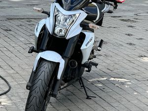 KAWASAKI ER N →