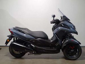 YAMAHA TRICITY 300 GRIJS