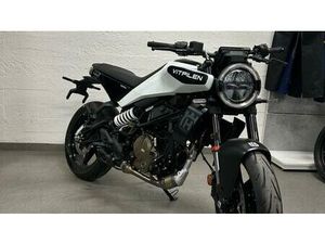 VENDO HUSQVARNA VITPILEN 125 (2024 - 26) USATA A MASLIANICO (CODICE 9913624) - MOTO.IT