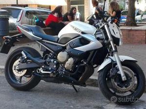 YAMAHA XJ 600