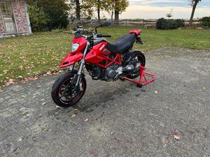 DUCATI HYPERMOTARD 1100