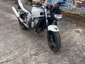 TRIUMPH TT600 NAKED BIKE UMBAU - LÄUFT EINWANDFREI