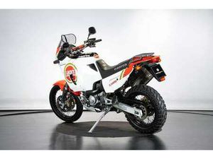 CAGIVA ELEFANT 900 DESMODUE WIT