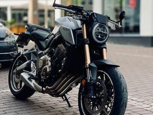 HONDA CB 650 R