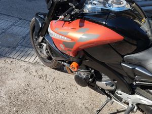 SUZUKI B-KING 1300 КУБИКА →