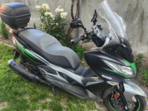 KAWASAKI J300 СКУТЕР
