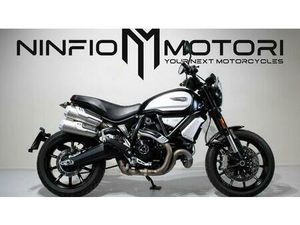 VENDO DUCATI SCRAMBLER 1100 DARK PRO (2020 - 24) USATA A TORRE DEL GRECO (CODICE 9913641) - MOTO.IT