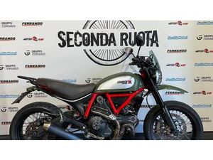 VENDO DUCATI SCRAMBLER 800 URBAN ENDURO (2015 - 16) USATA A LUCCA (CODICE 9914161) - MOTO.IT