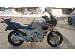 YAMAHA TDM 850