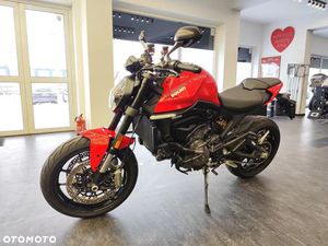 DUCATI MONSTER