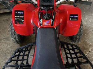 MOTO 4 TRX 400 MATRICULADA ALVAIÁZERE