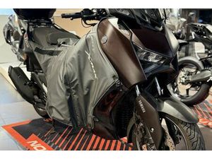 YAMAHA X-MAX 125 2024