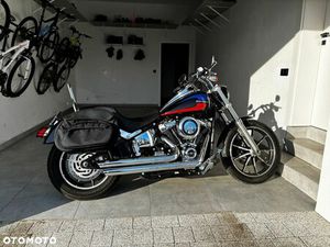 HARLEY-DAVIDSON SOFTAIL LOW RIDER