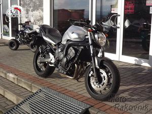 YAMAHA FZ 6 S2 FAZER