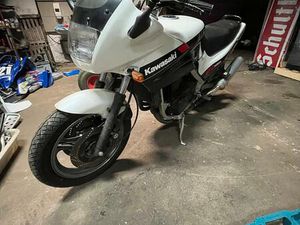 KAWASAKI GPZ 500S