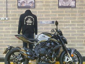 MV AGUSTA BRUTALE 800 RR