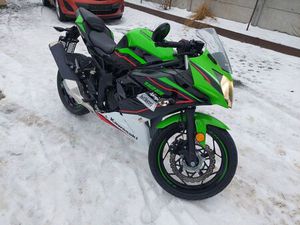 KAWASAKI NINJA 125 LADNY POLECAM ZOBACZ WARTO TUREK