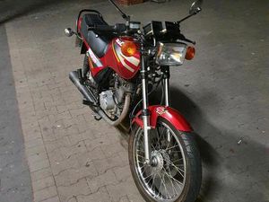 SUZUKI GS 125