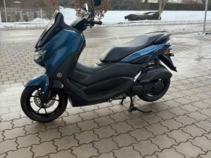 YAMAHA N-MAX 155