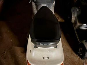 HONDA BALI ROLLER UNFALLFREI MIT NEUEN REIFEN