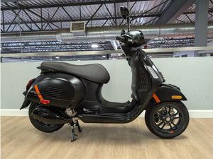 2024 VESPA GTS 300 SUPER SPORT *3.99% / 60 MOIS??