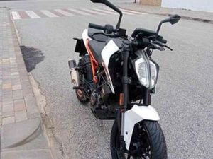 KTM - DUKE 125