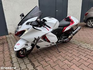 SUZUKI HAYABUSA
