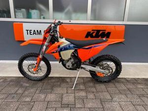 KTM 250 EXC-F MODELLO 2022