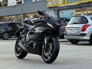 YAMAHA R7 NERA CANTON TESSIN -