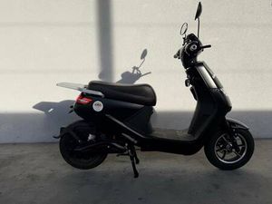 ELEKTRO-ROLLER 25KM/H CANTON ARGOVIE -