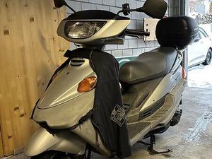 MBK FLAME 125 / YAMAHA CYGNUS CANTON SAINT-GALL -