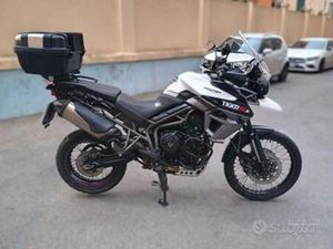 TRIUMPH TIGER 800 XCX XCX