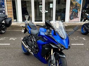 SUZUKI GSX-S 1000GT