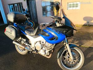 VENDS YAMAHA 850 TDM 4TX