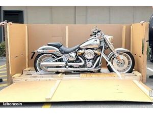 HARLEY DAVIDSON FAT BOY GRAY GHOST NEUVE AVEC SA CAISSE