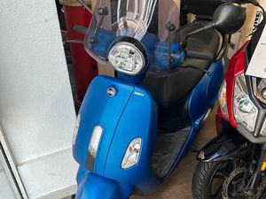 FIDDLE IV 50 CC TOP CASE 34L + SAUT DE VENT