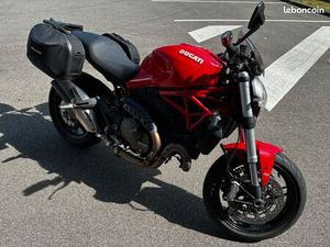 DUCATI 821 MONSTER