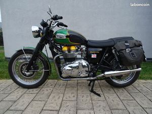TRIUMPH BONNEVILLE