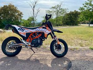 KTM 690 SMCR – 2020 – 10 000 KM – ARROW + SHIFTER + KIT DÉCO