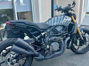 INDIAN FTR 1200 S CUSTOM – FULL OPTIONS