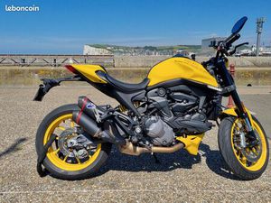 DUCATI MONSTER 937+